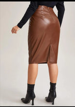Load image into Gallery viewer, Brown leather skirt
